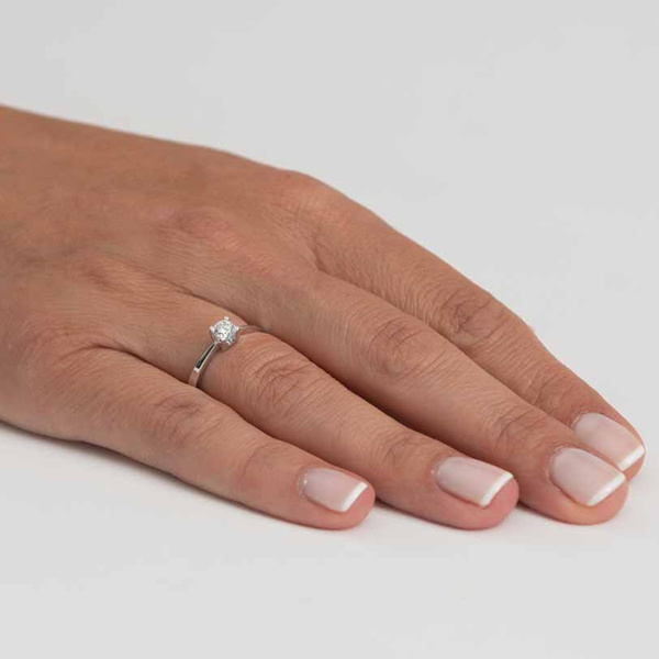 Μονόπετρο δαχτυλίδι Κ18 λευκόχρυσο με διαμάντι 0.36ct , VS2 , G από το IGI